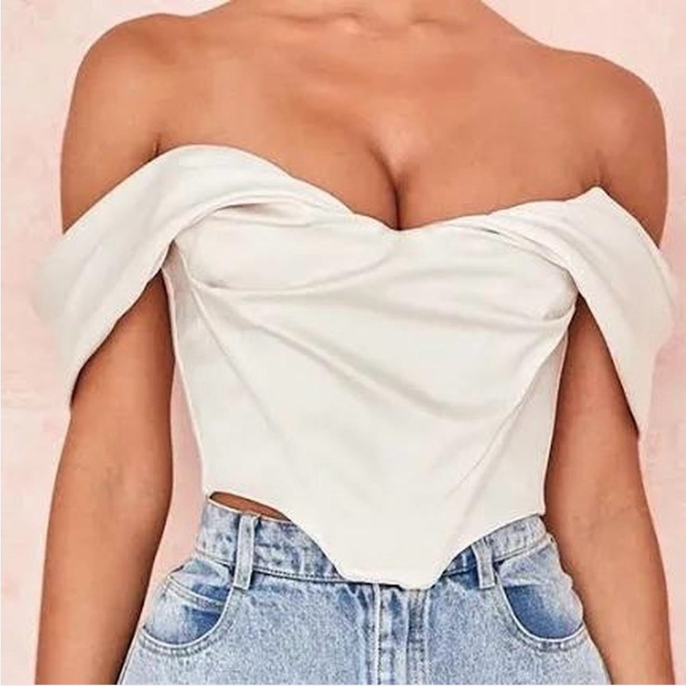 House of CB Silva Off-Shoulder White Top